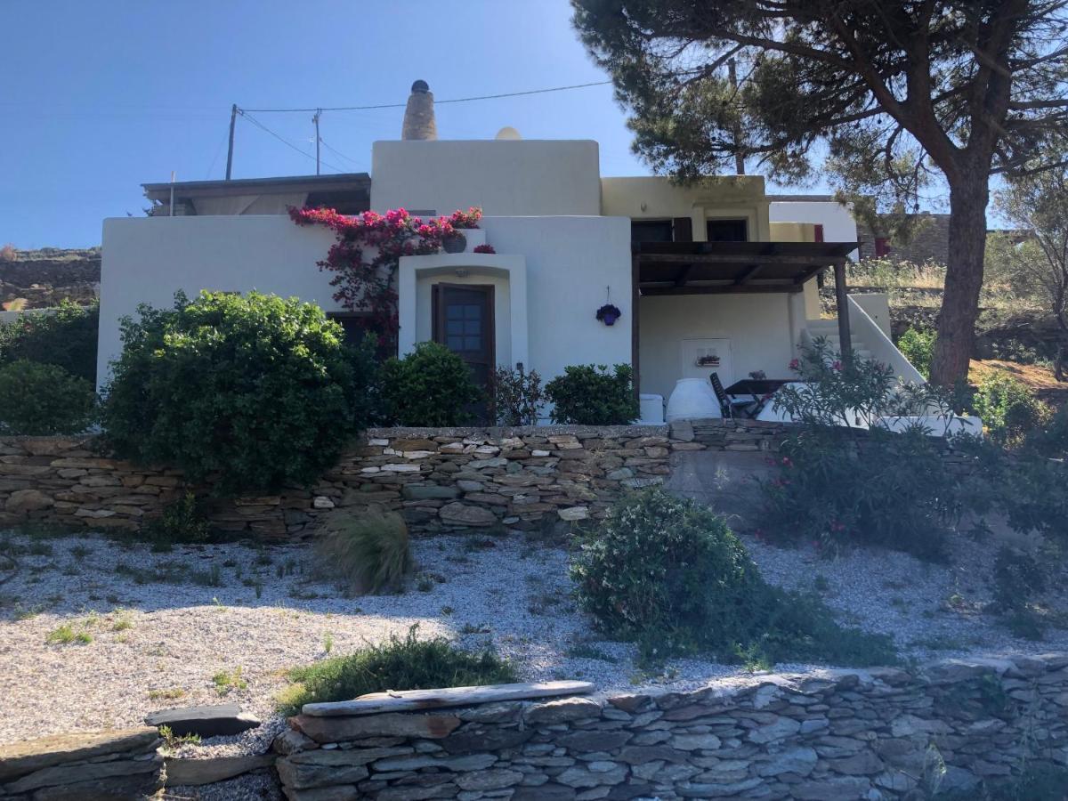 דירות Otziás Κτήμα Ειρήνη מראה חיצוני תמונה